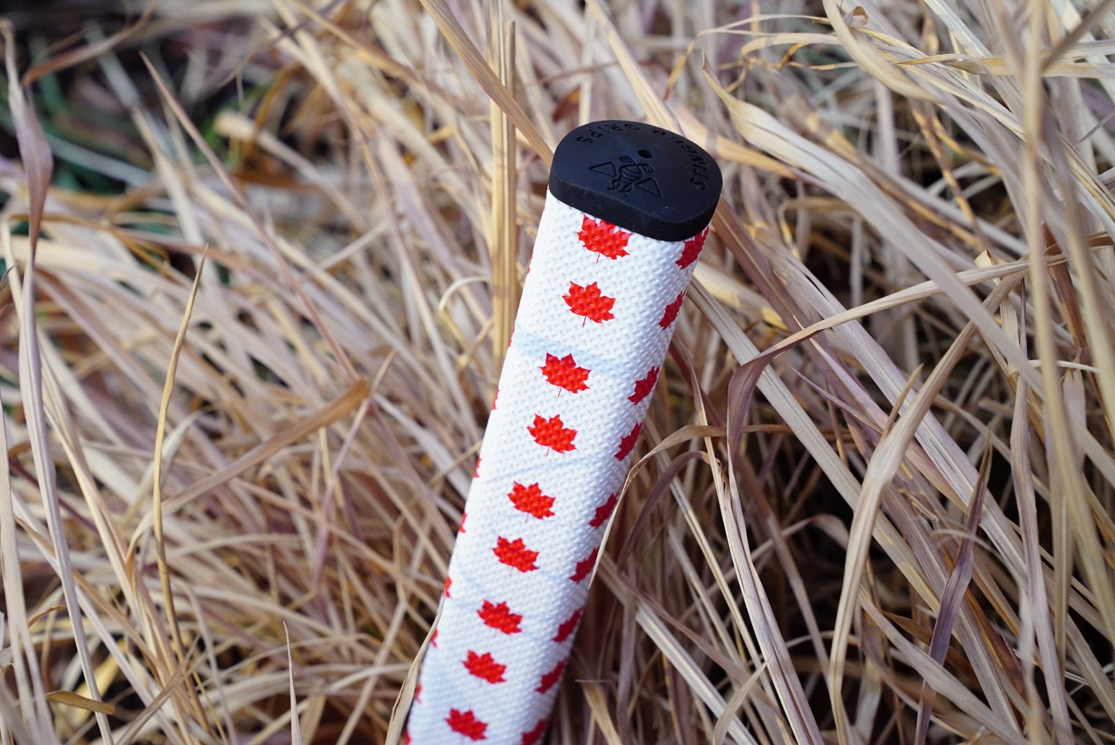 Maple Putter - Stinger Grips